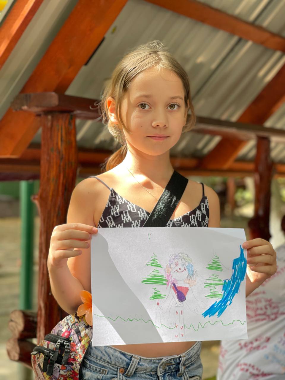 Діти створюють декорації