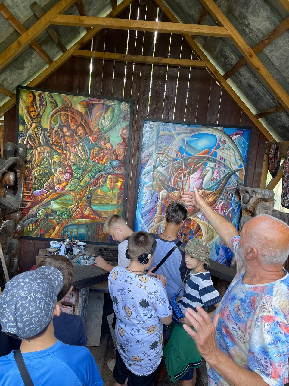 Пригоди у таборі Водограй