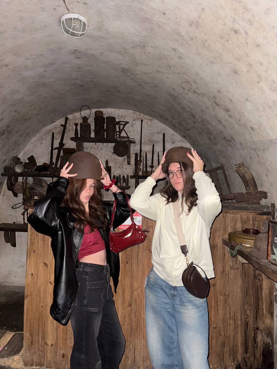 Діти під час табірних пригод