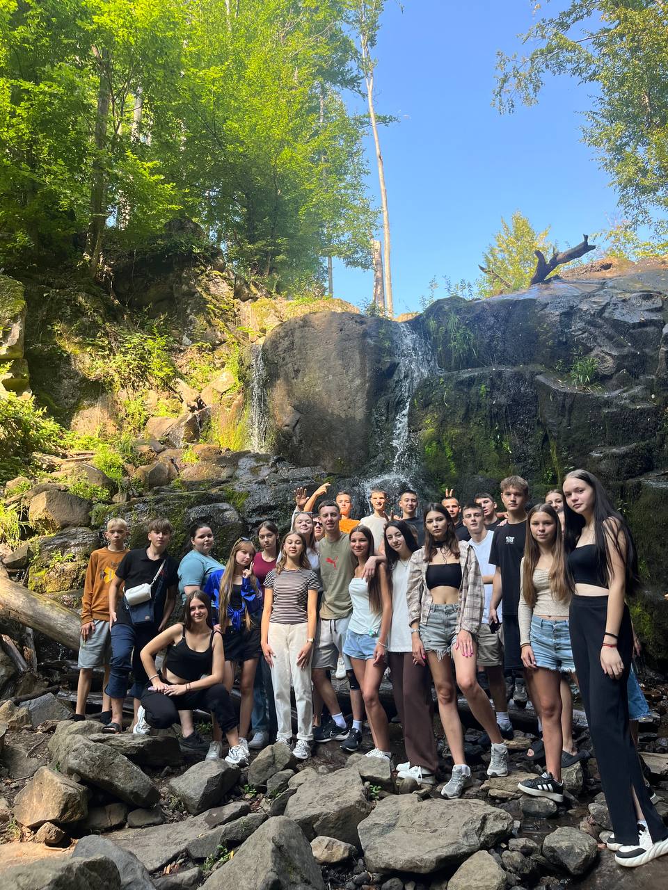 Веселі змагання у таборі