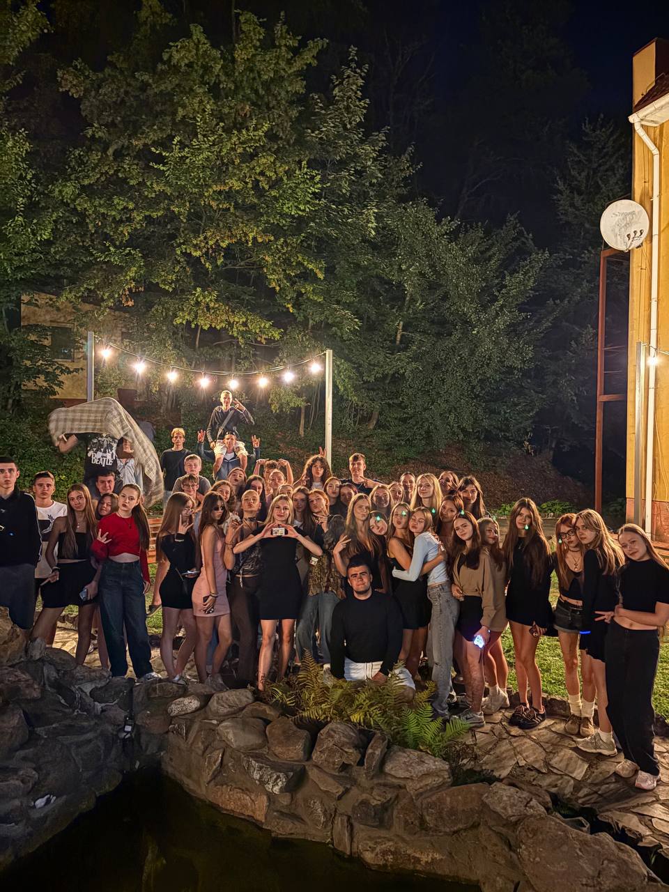 Свічка у таборі Водограй