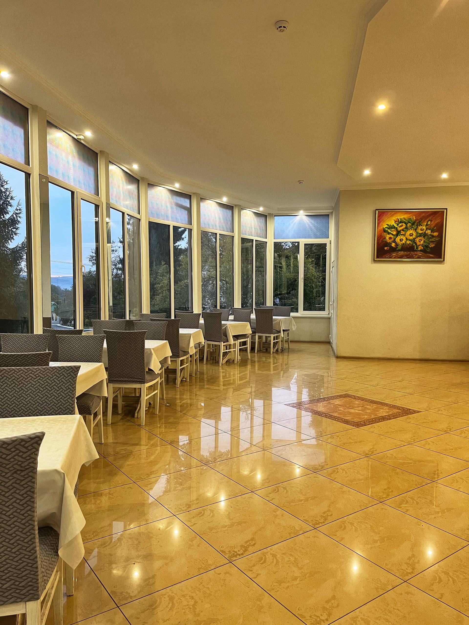 Страви у таборі Водограй