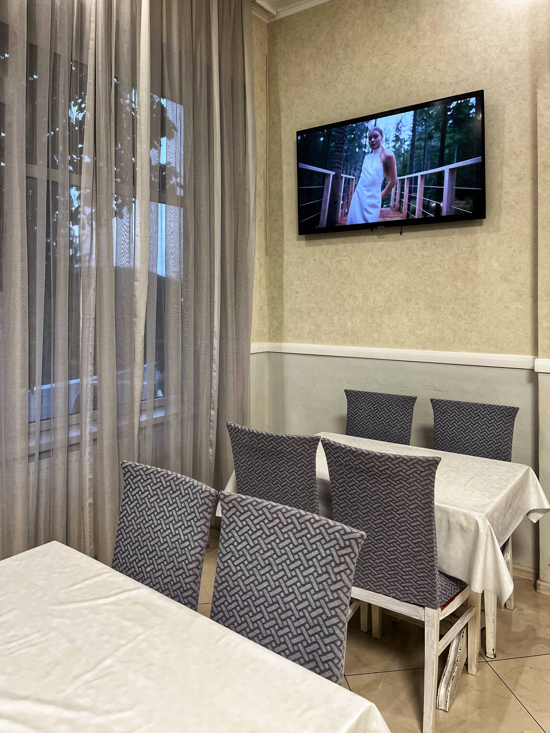 Страви у таборі Водограй