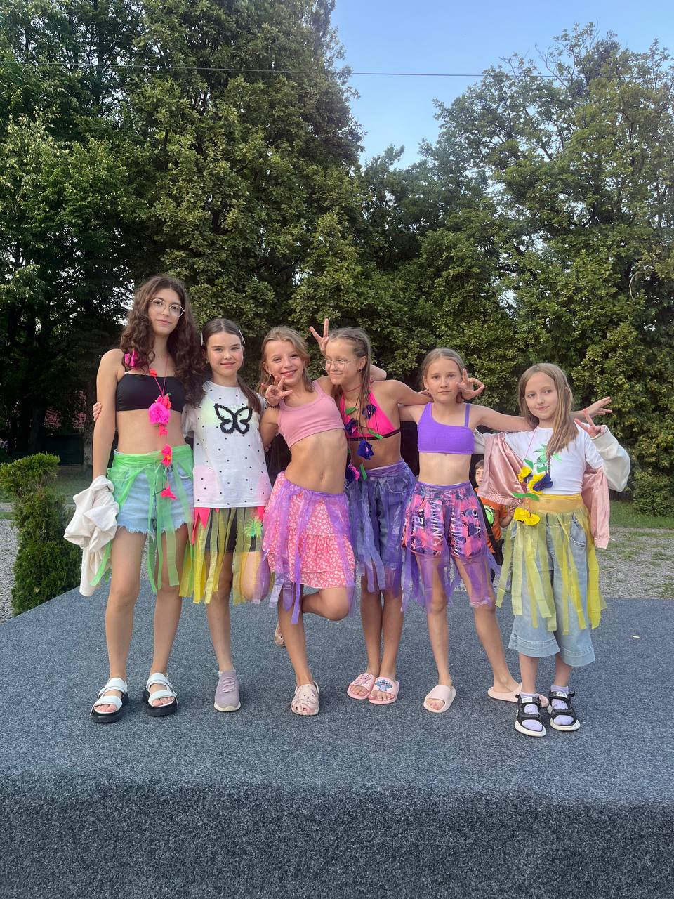 Яскравий номер на сцені